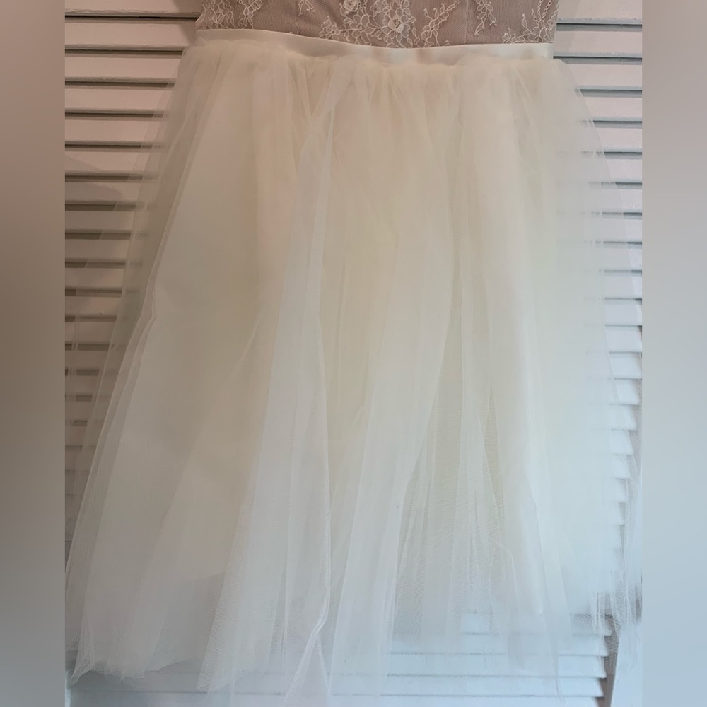 COPY - Nha khanh Lulu Lace Tulle Dress Ivory 2 - Picture 7 of 10